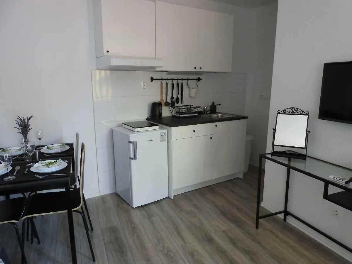 Apartment Antonela Slatine 0*,  Croatia