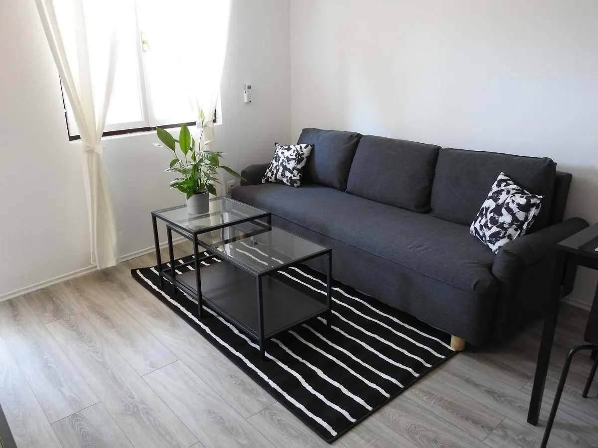 Apartment Antonela Slatine 0*,